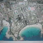 Cerca De La Playa 칼란 보쉬